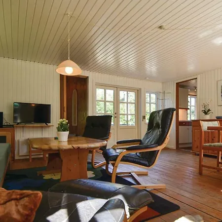 Stunning In With Kitchen Holiday home Balle