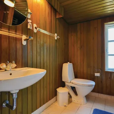 Two-bedroom In Ferienhaus Balle